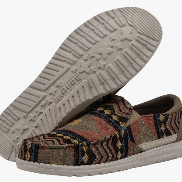 HEY DUDE MENS THAD CHAMBRAY MONTERREY - Picture 2 of 7